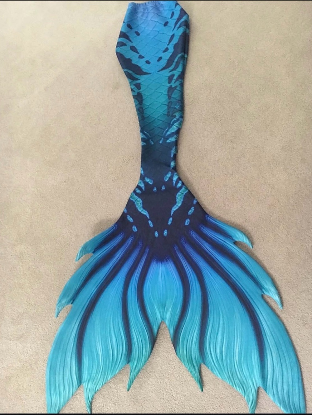 Wearable/Swimable mermaid tail